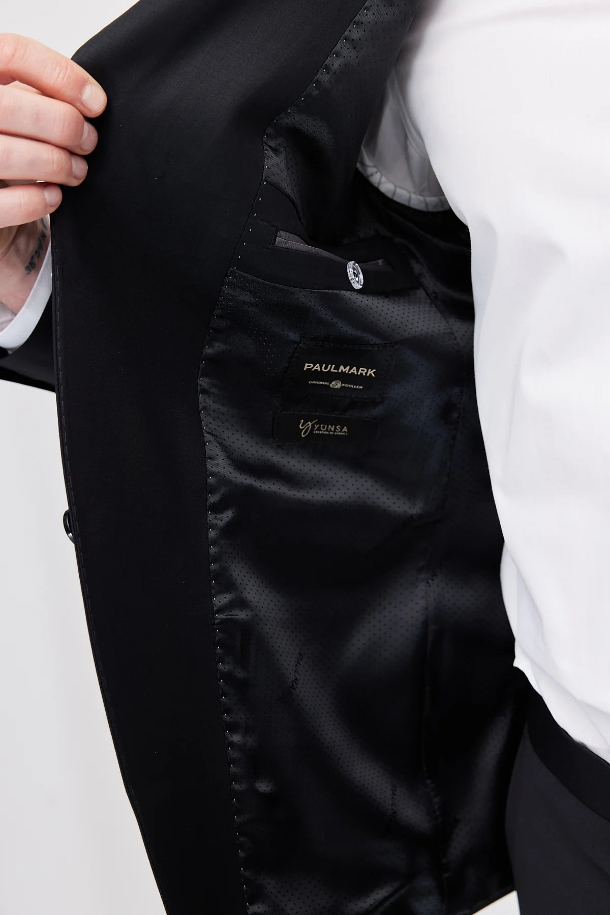 Men's Mono Collar Classic Fit Suit