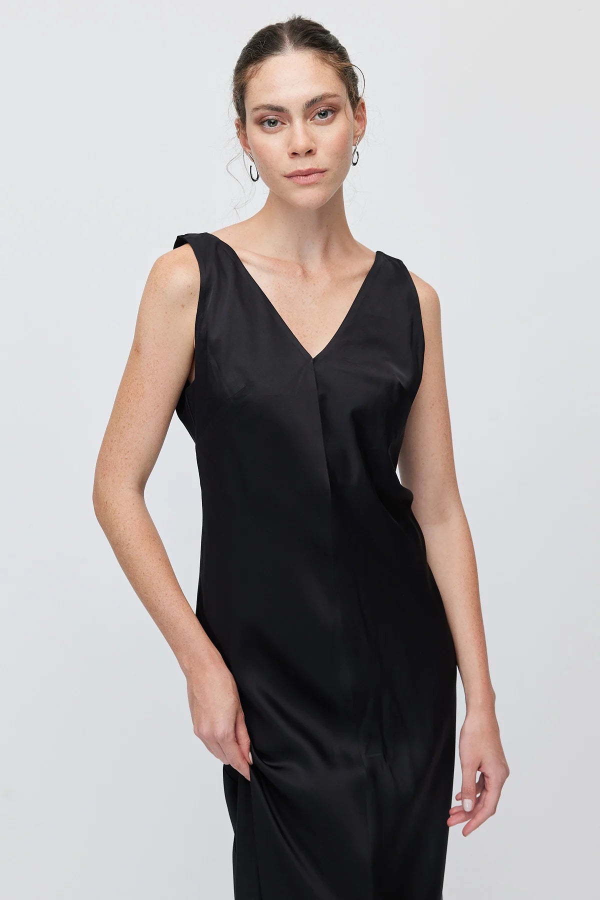 Women's V-Neck Sleeveless Satin Long Dress
