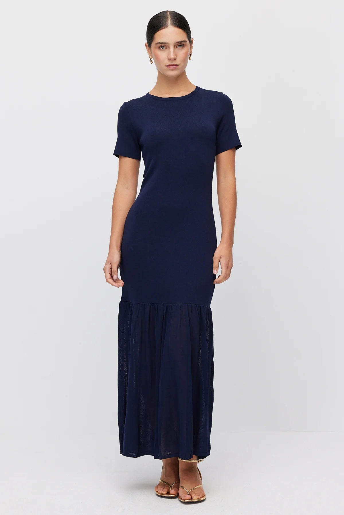 Women's Crew Neck Knit Dress with Ruffled Hem