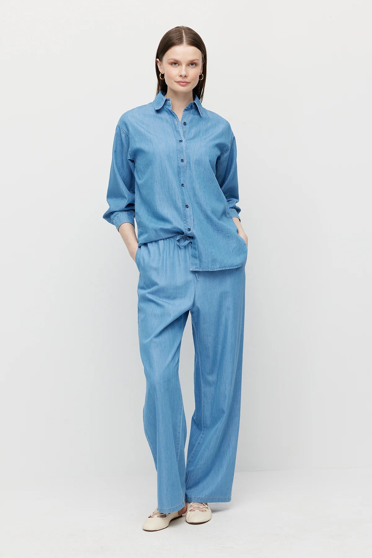 Women's Basic Denim Shirt