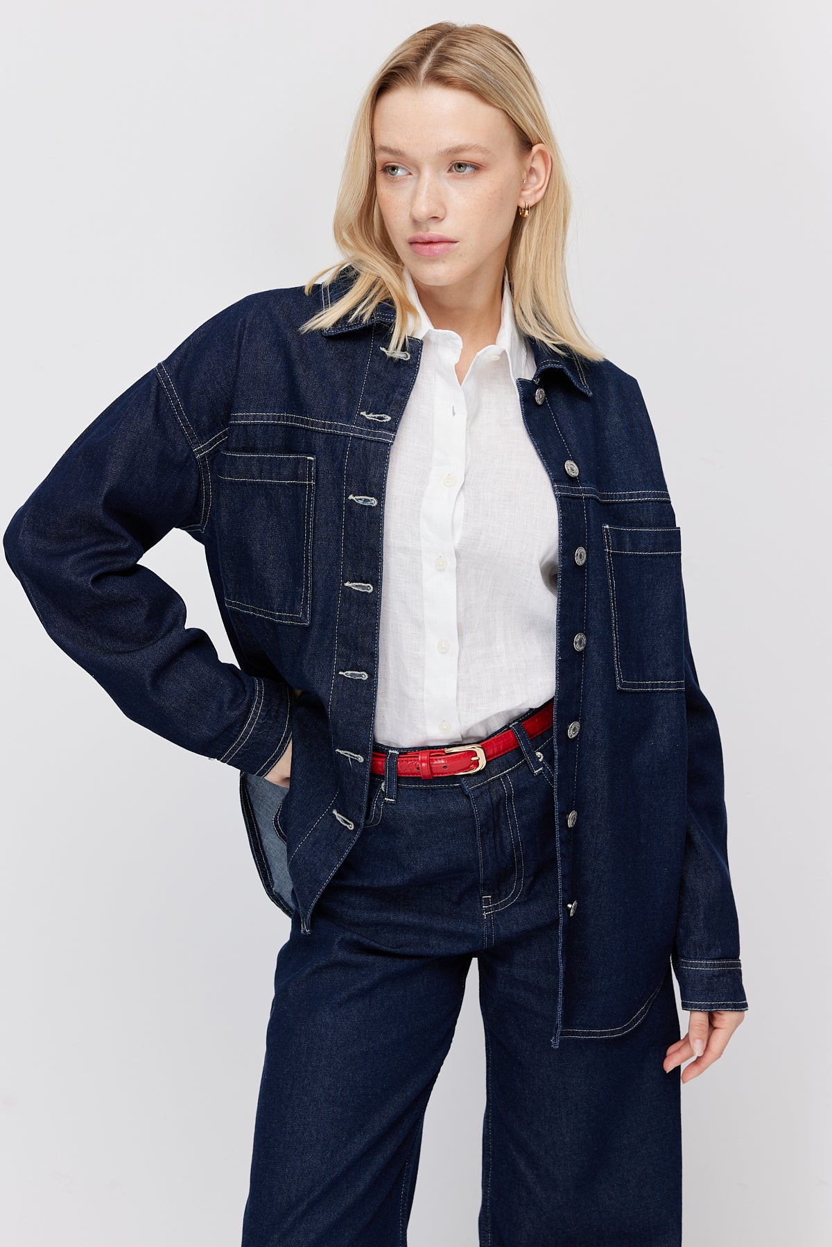 Women's Classic Collar Oversize Denim Jacket with Contrast Stitching