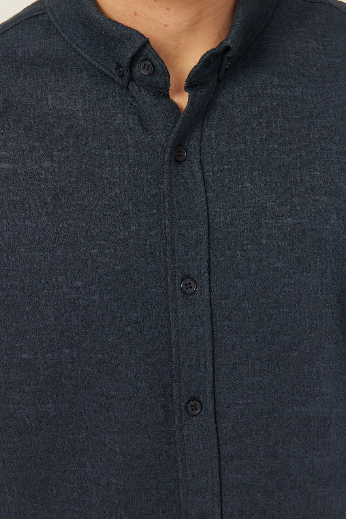 Men's Textured Shirt