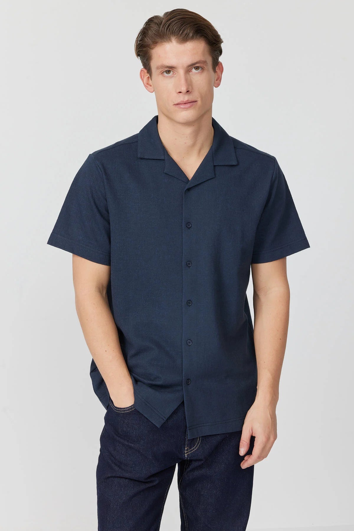 Men's Cuban Collar Short-Sleeve Shirt
