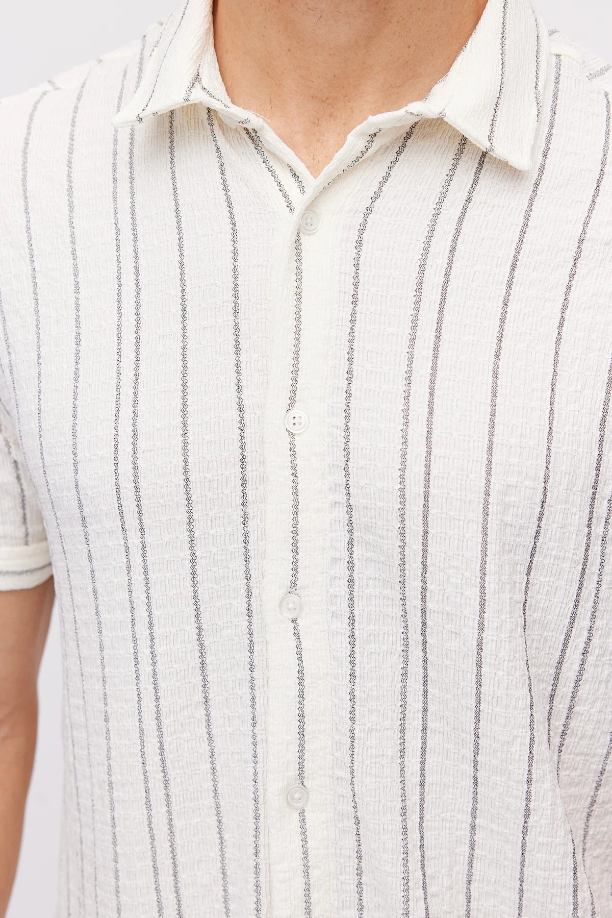 Men's Textured Striped Shirt
