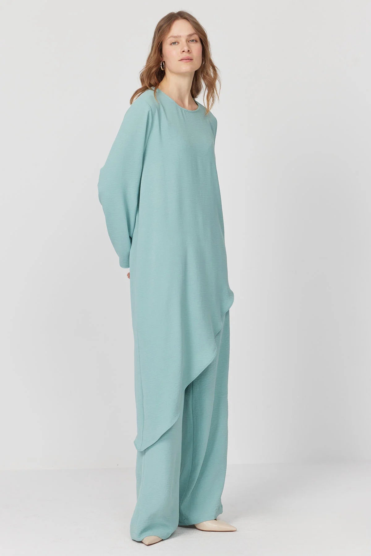 Women's Asymmetric Hem Blouse