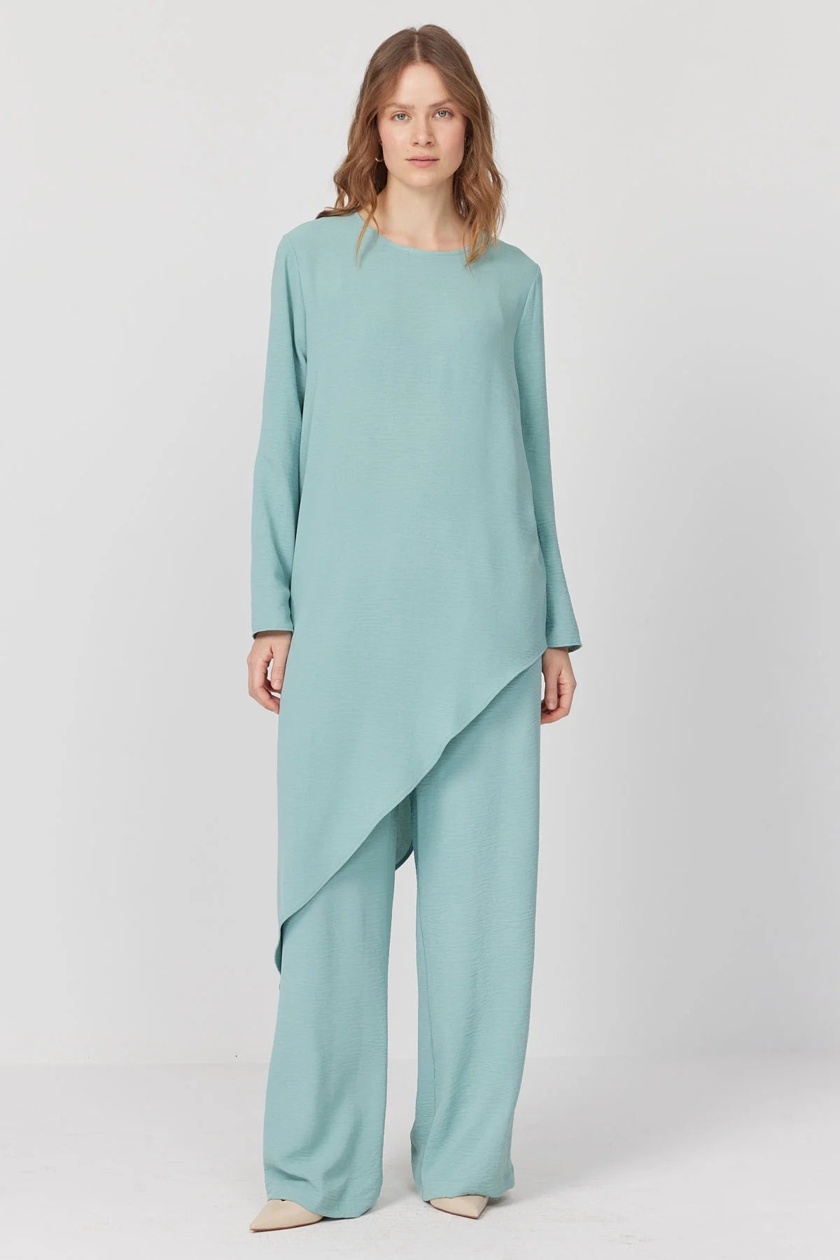 Women's Asymmetric Hem Blouse