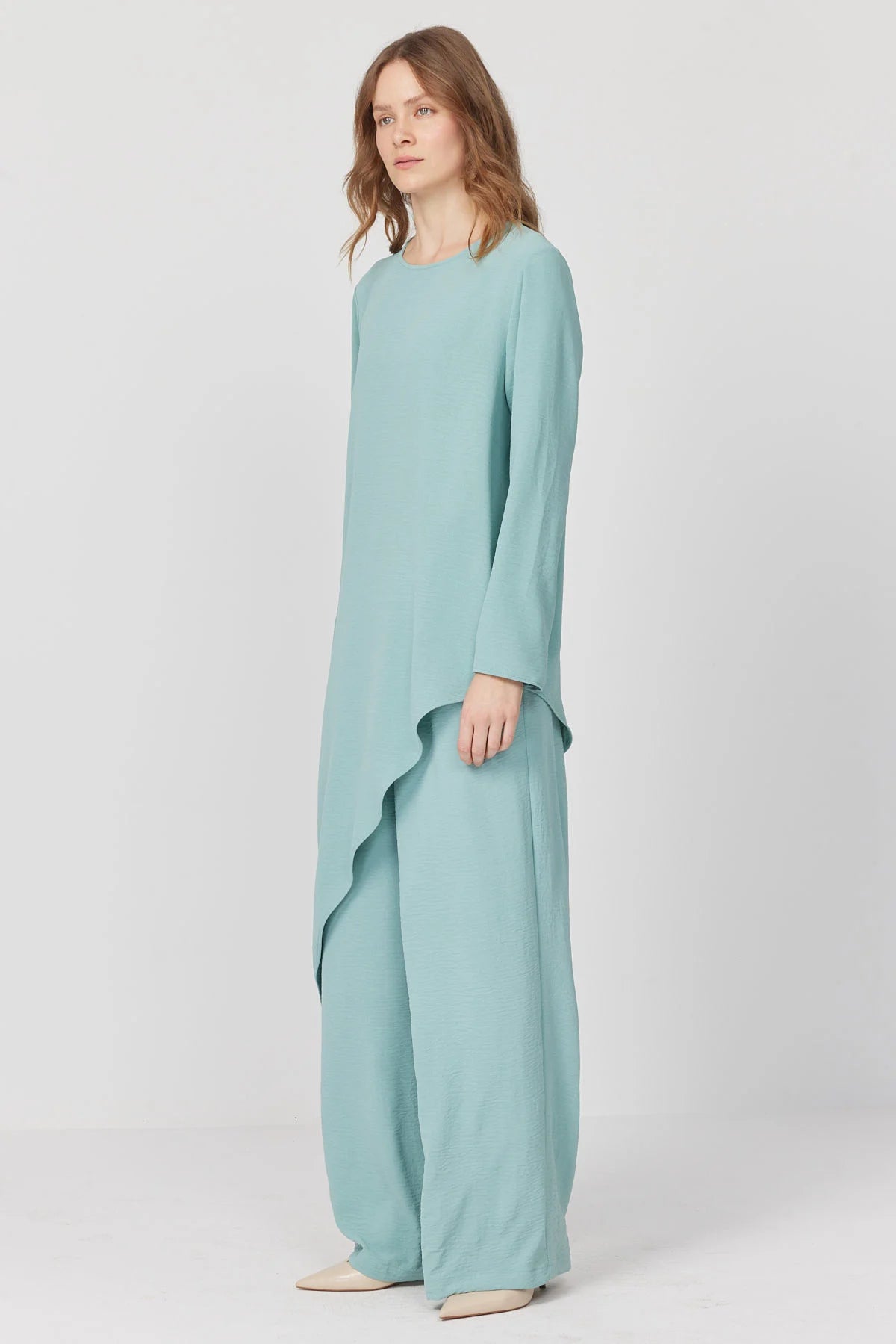 Women's Asymmetric Hem Blouse