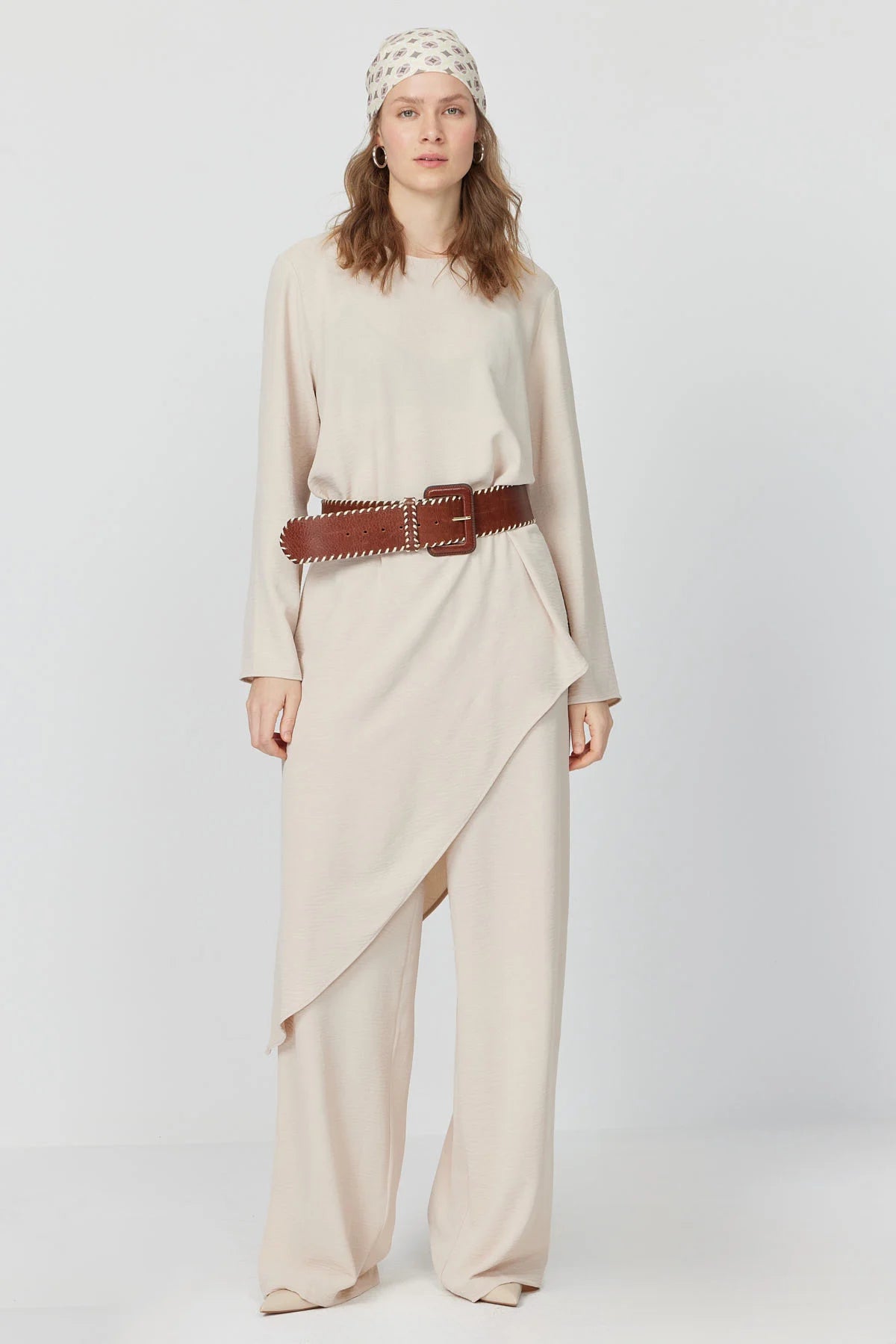 Women's Asymmetric Hem Blouse