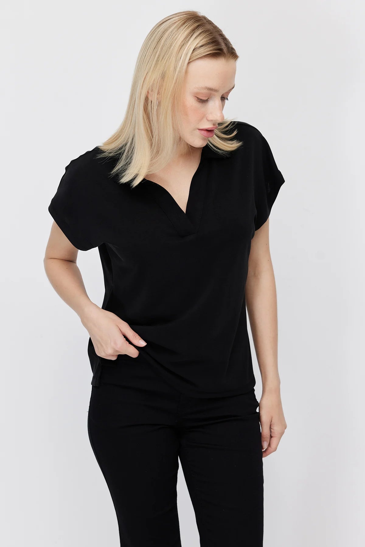 Women's Polo Collar V-Neck Short-Sleeve Blouse