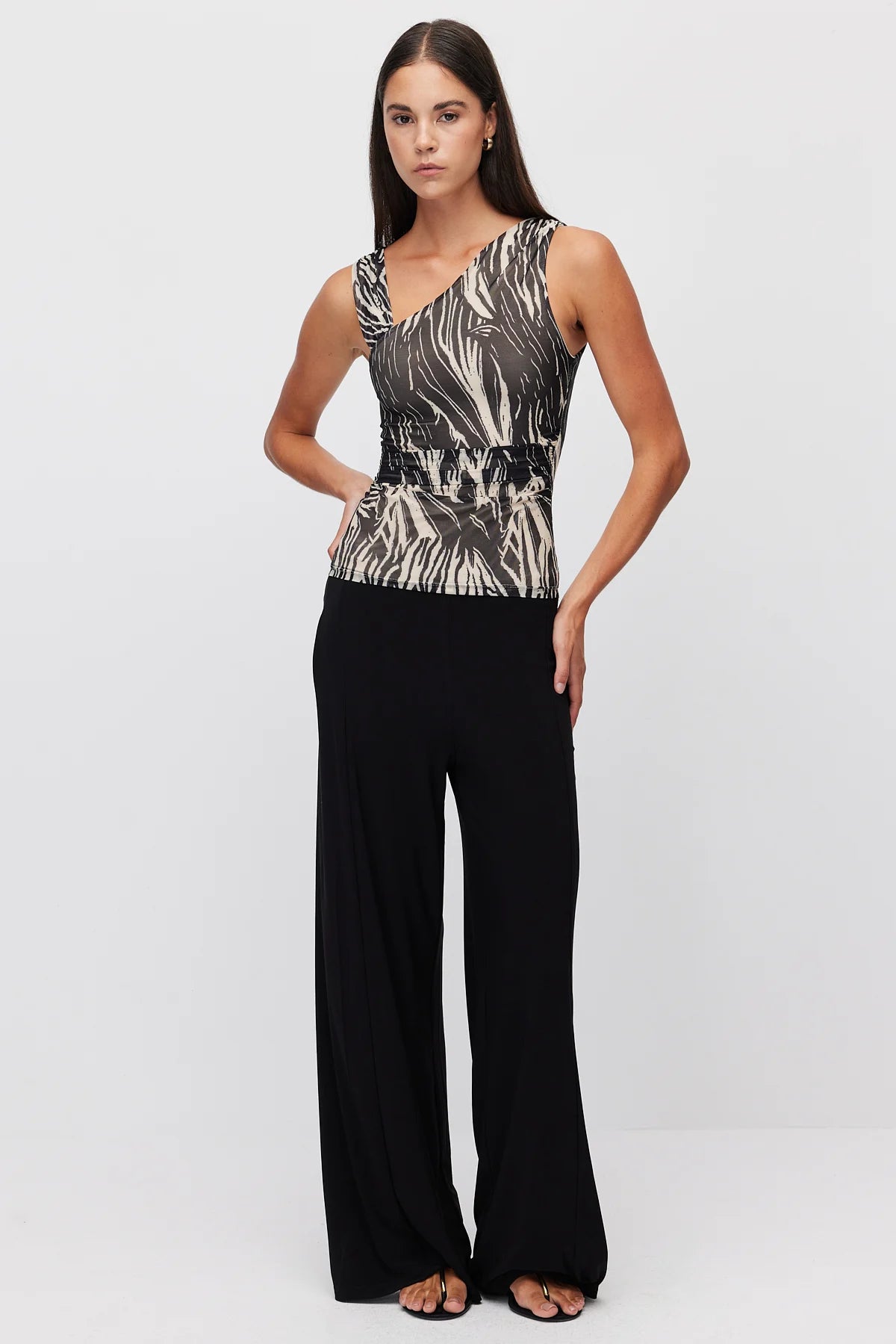 Women's Asymmetrical Neckline Patterned Blouse
