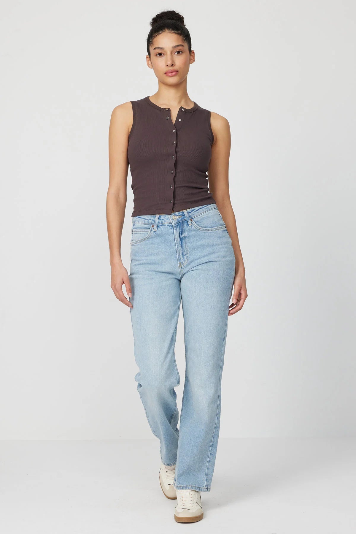 Women's Front Snap Sleeveless Blouse