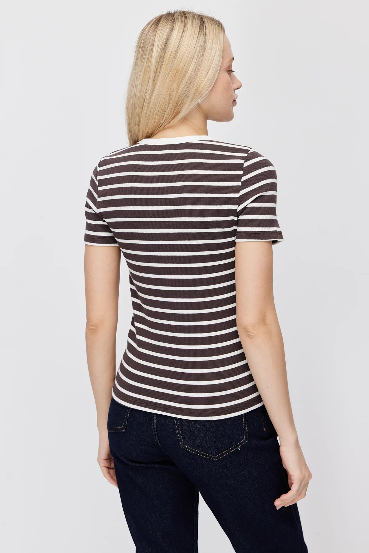 Women's Contrast Collar Striped T-shirt