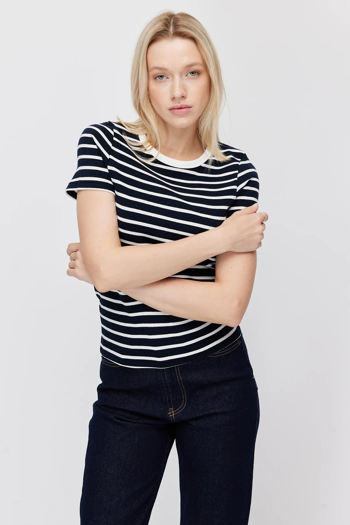 Women's Contrast Collar Striped T-shirt