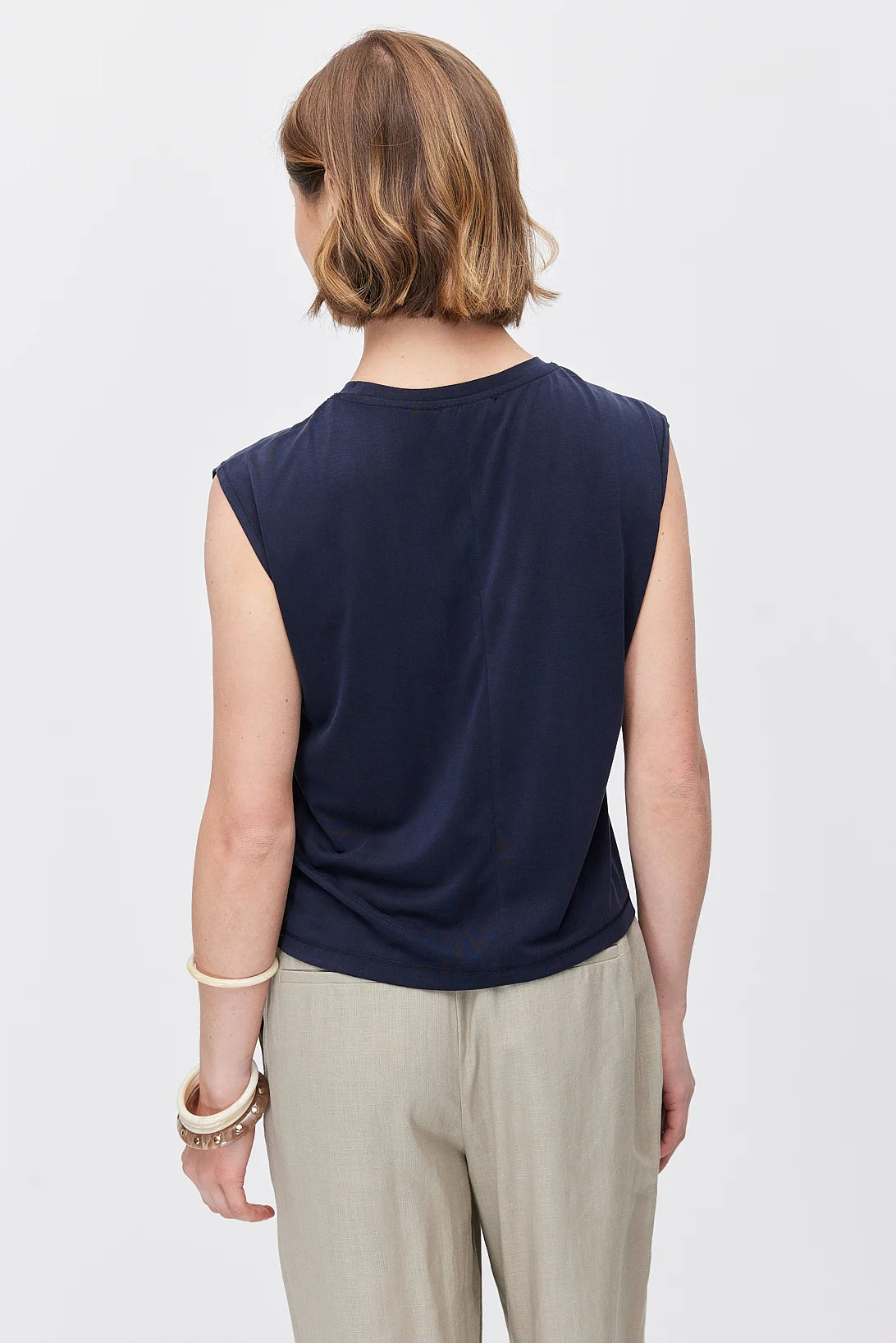 Women's Basic Sleeveless Blouse