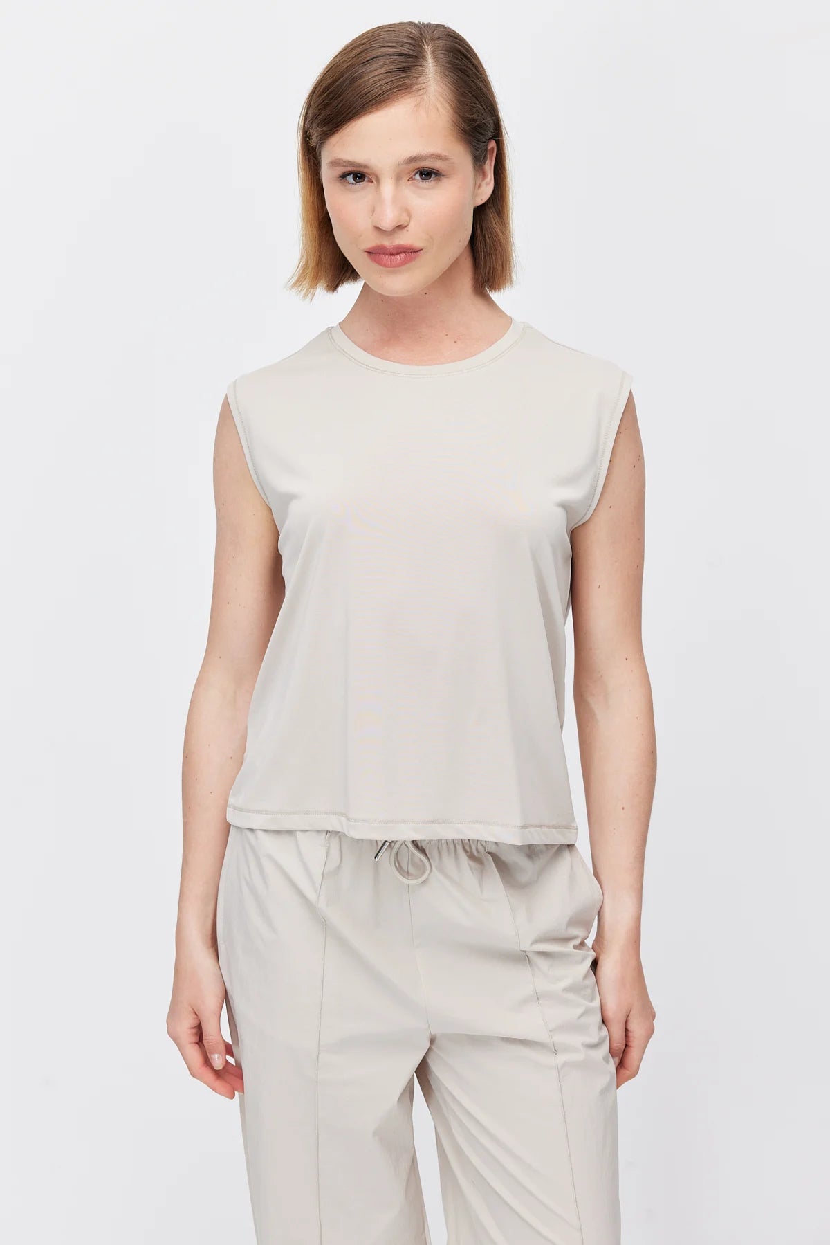 Women's Basic Sleeveless Blouse