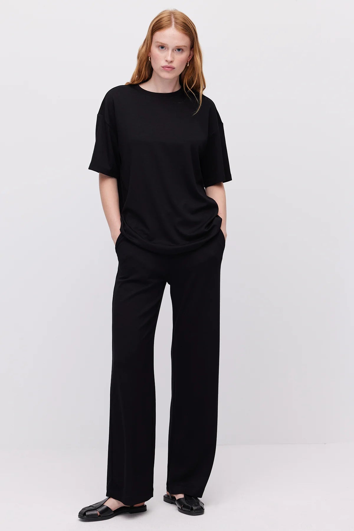 Women's Crew Neck Oversize T-Shirt
