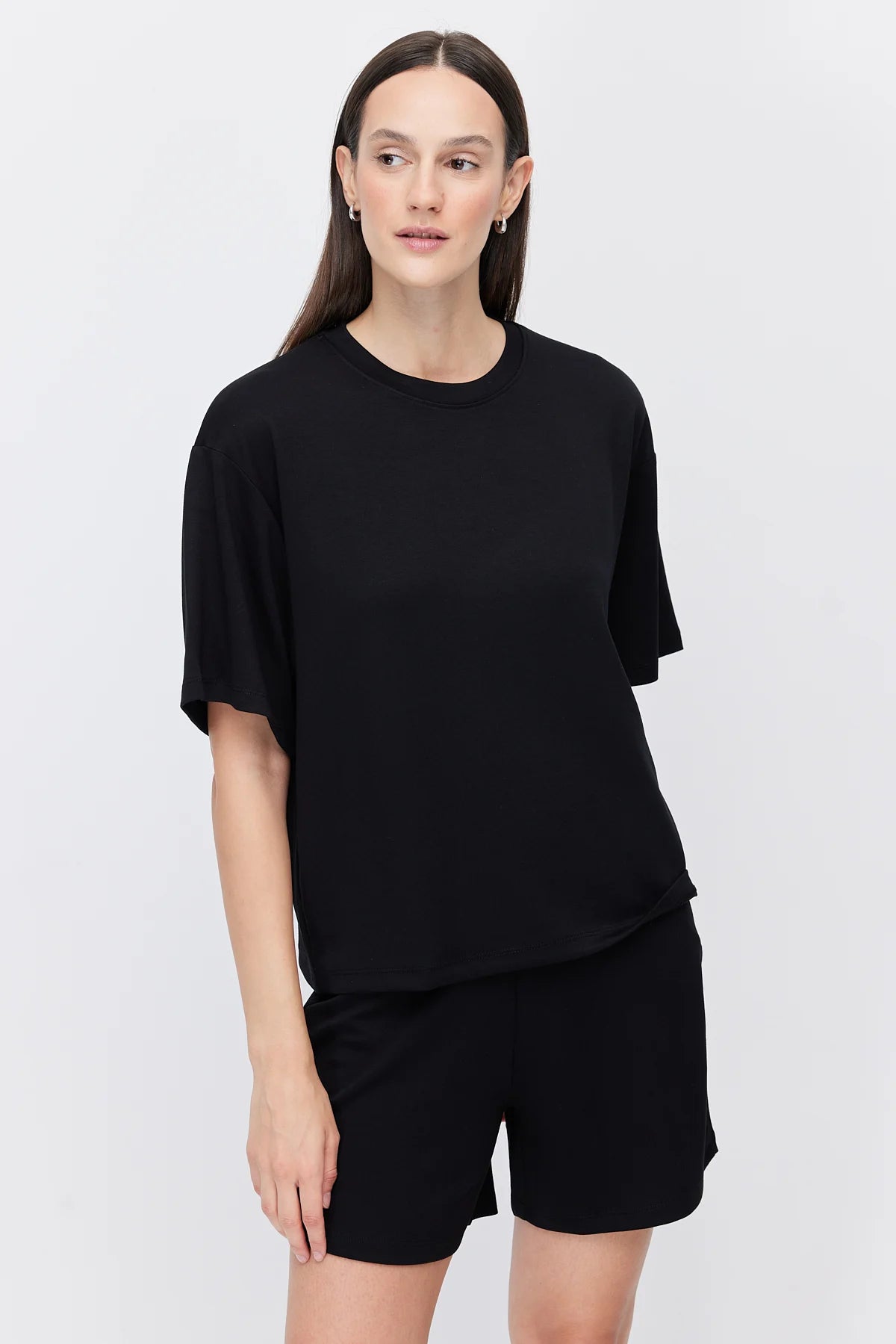 Women's Crew Neck Basic T-shirt