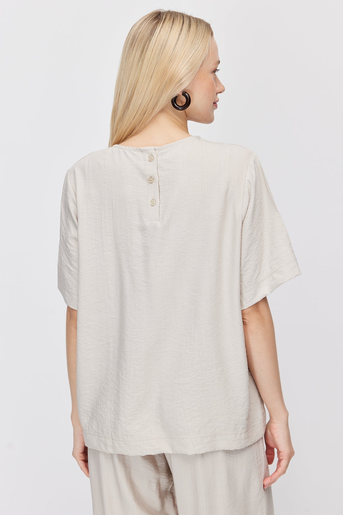 Women's Crinkle Textured Crew Neck Blouse