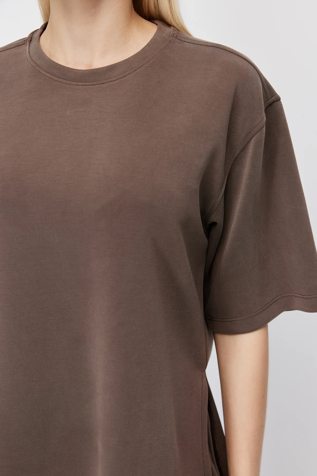 Women's Basic Crew Neck T-shirt