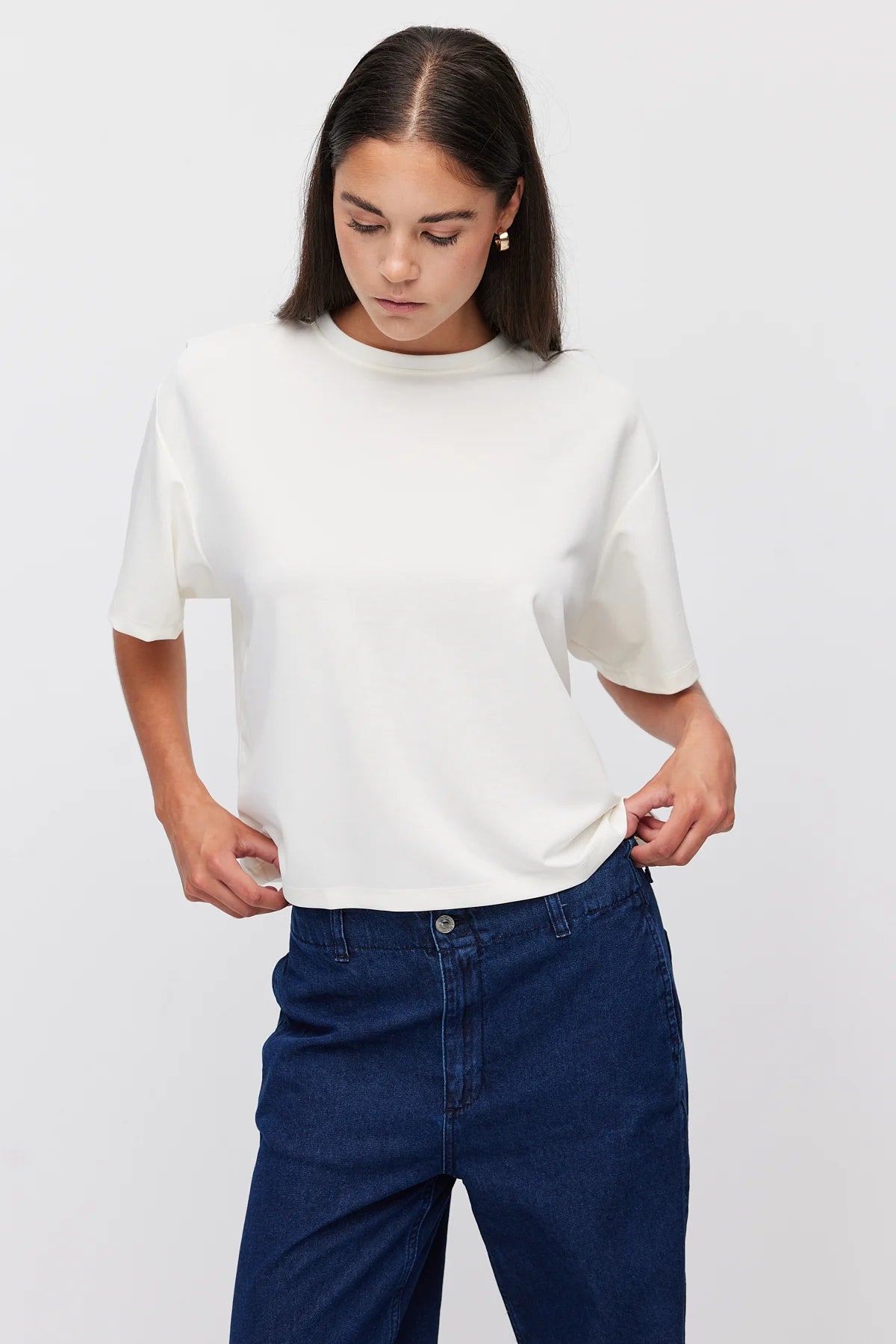 Women's Low Sleeve Basic T-shirt