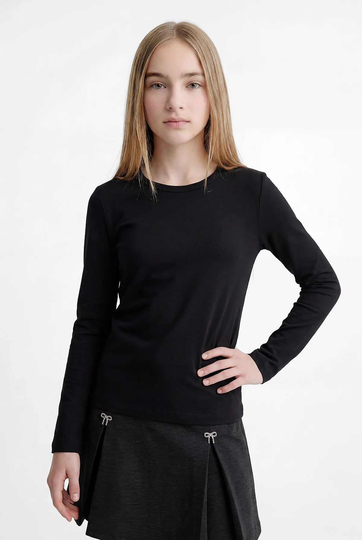 Girls' Ribbed Round Neck Blouse