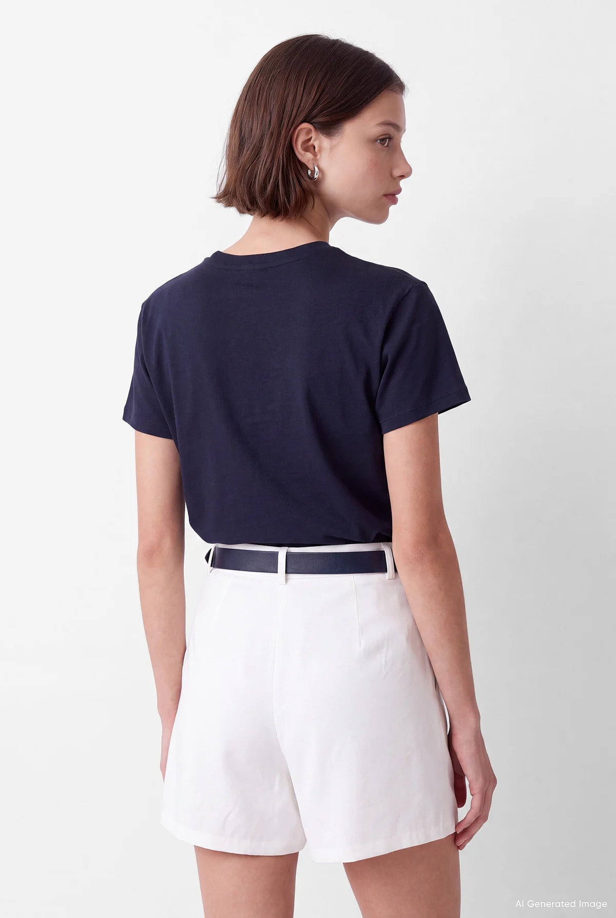 Women's Basic T-shirt