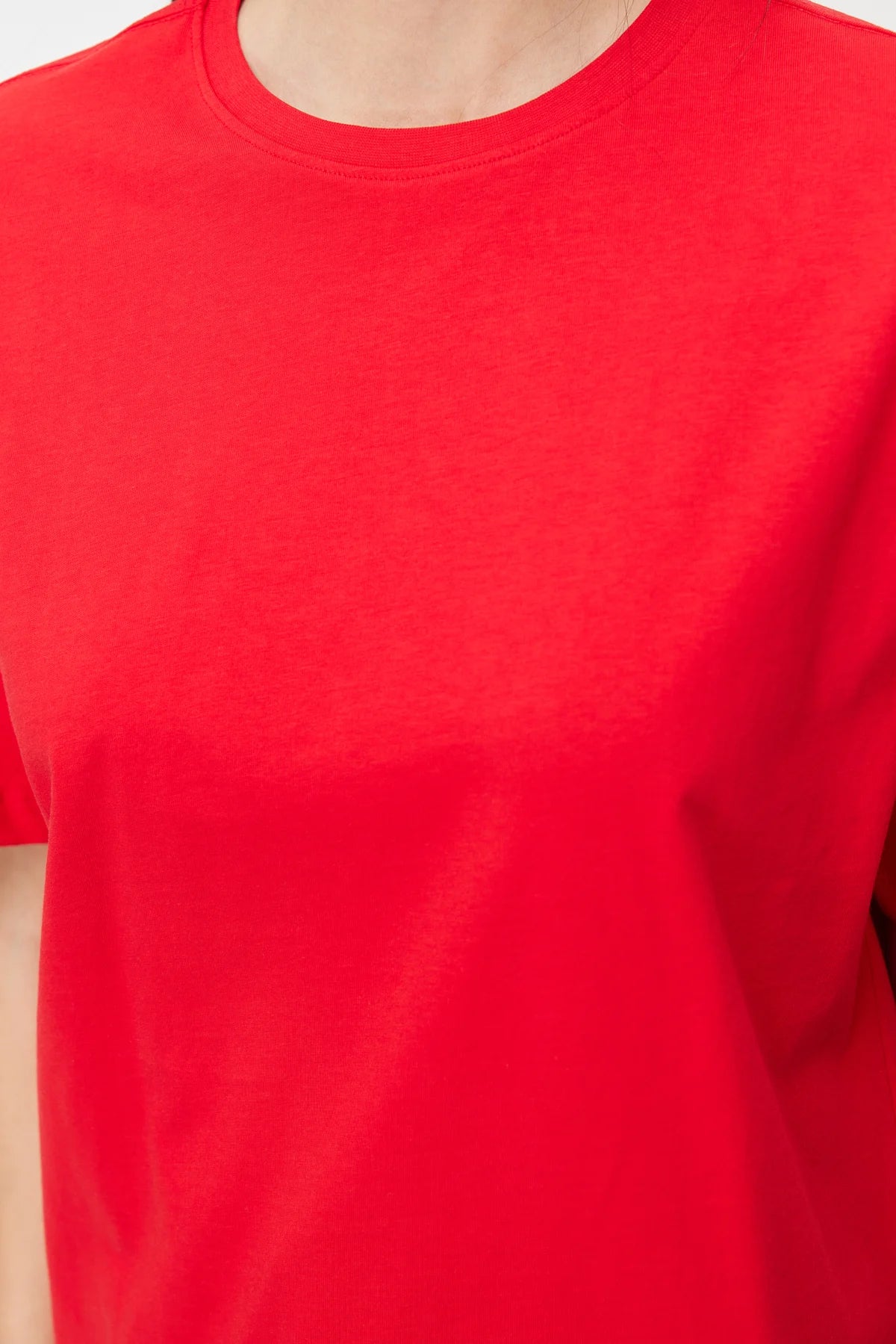 Women's Crew Neck Basic T-shirt