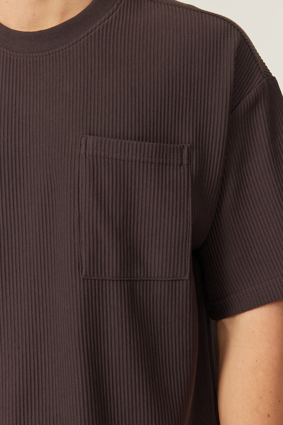 Men's Textured Pocket T-shirt