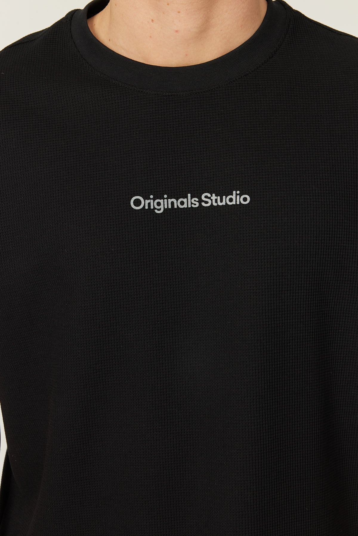 Men's Textured Text Detail T-shirt