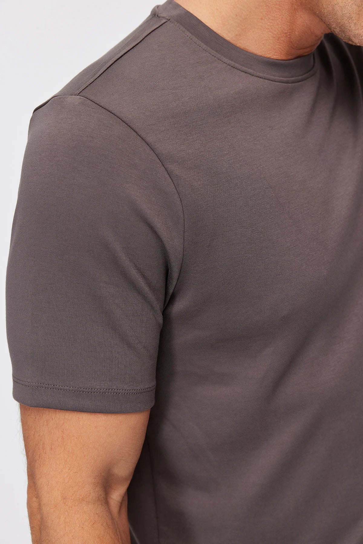 Men Basic T-shirt