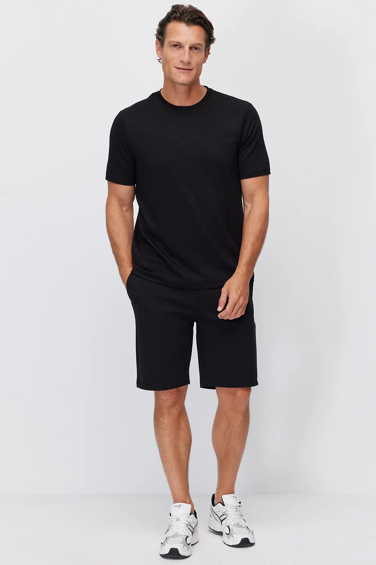 Men Basic T-shirt