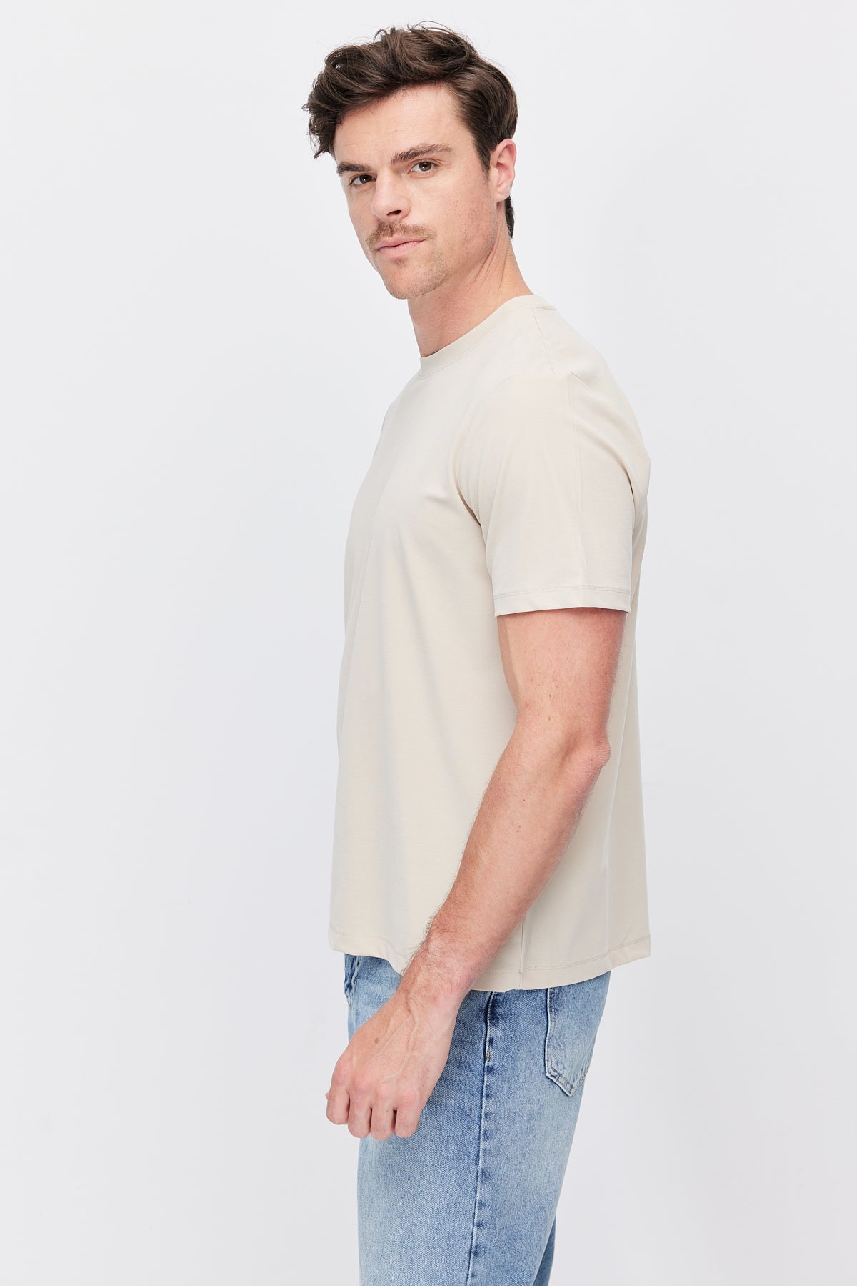 Men's basic crew neck t-shirt