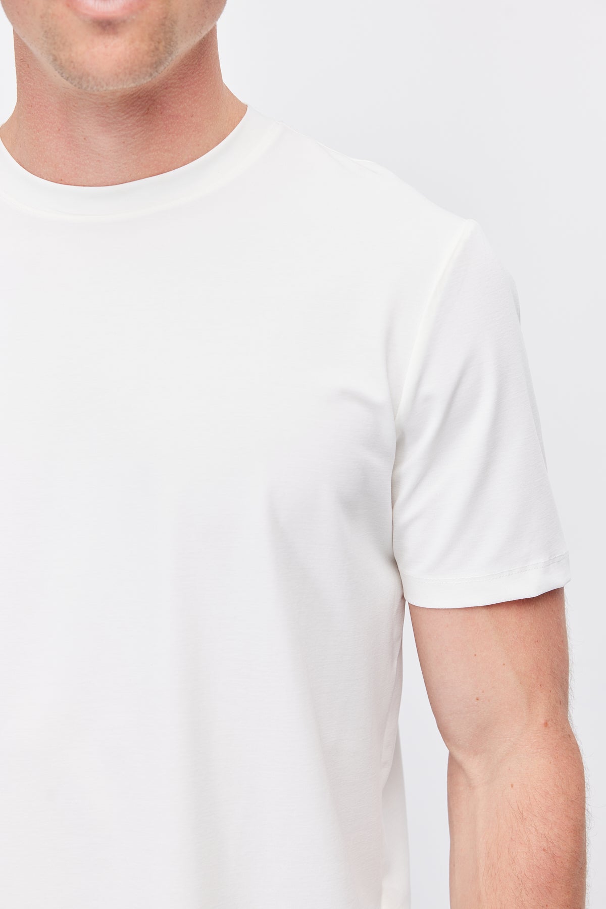 Men's basic crew neck t-shirt