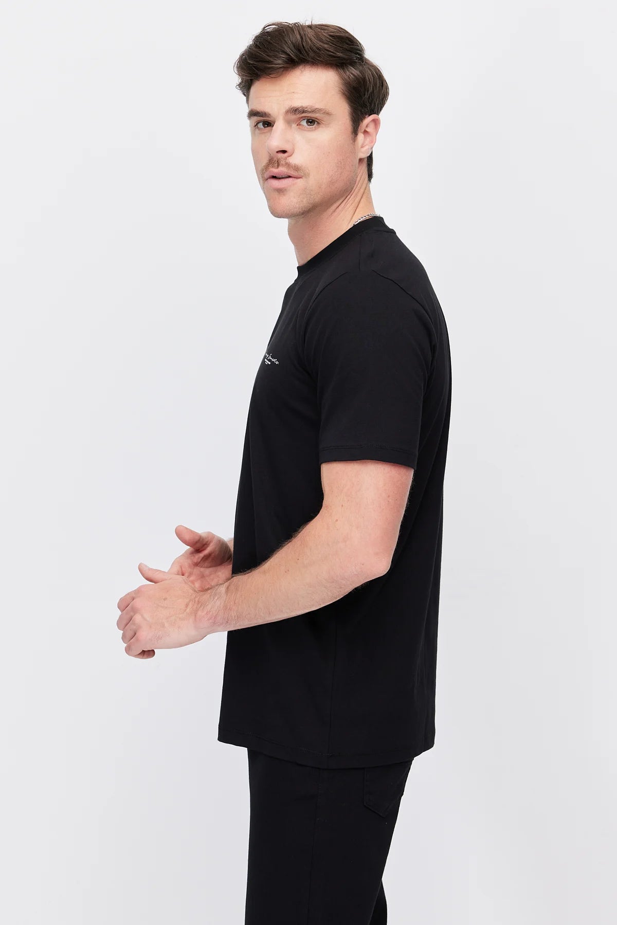 Men's Crew Neck T-shirt with Chest Print