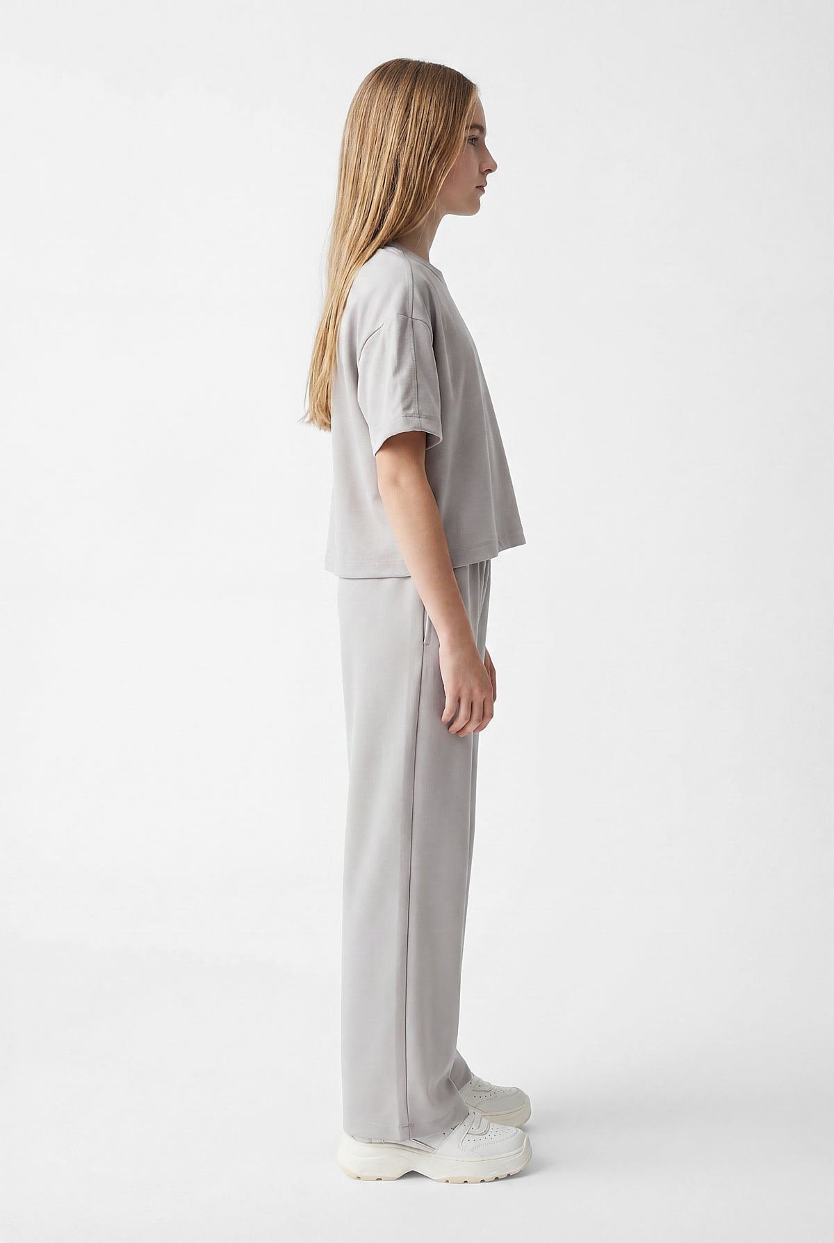 Girls' Basic T-shirt