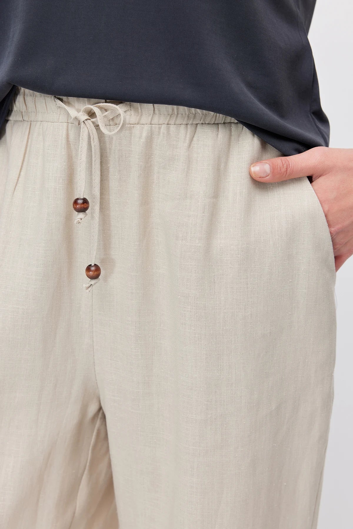 Women's Belted Pants with Pockets