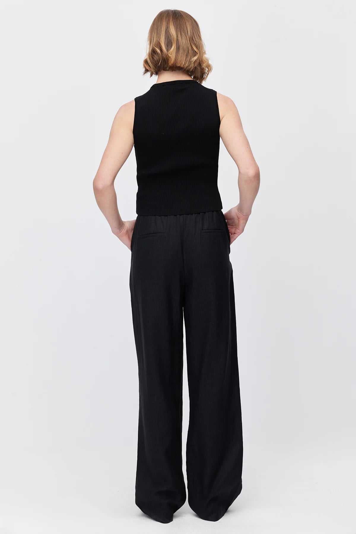 Women's Belted Pants with Pockets