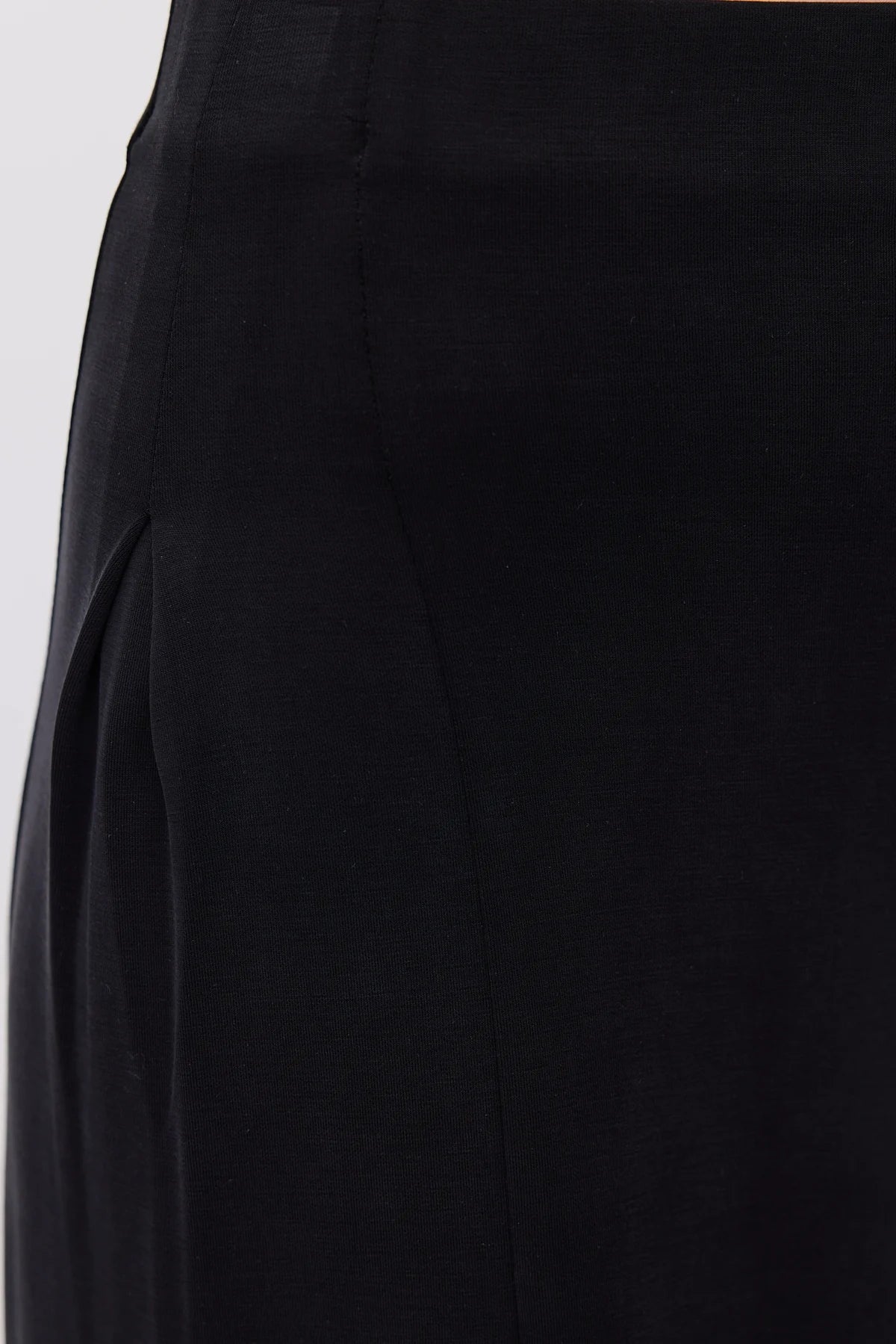 Women's Wide-Leg Draped Trousers