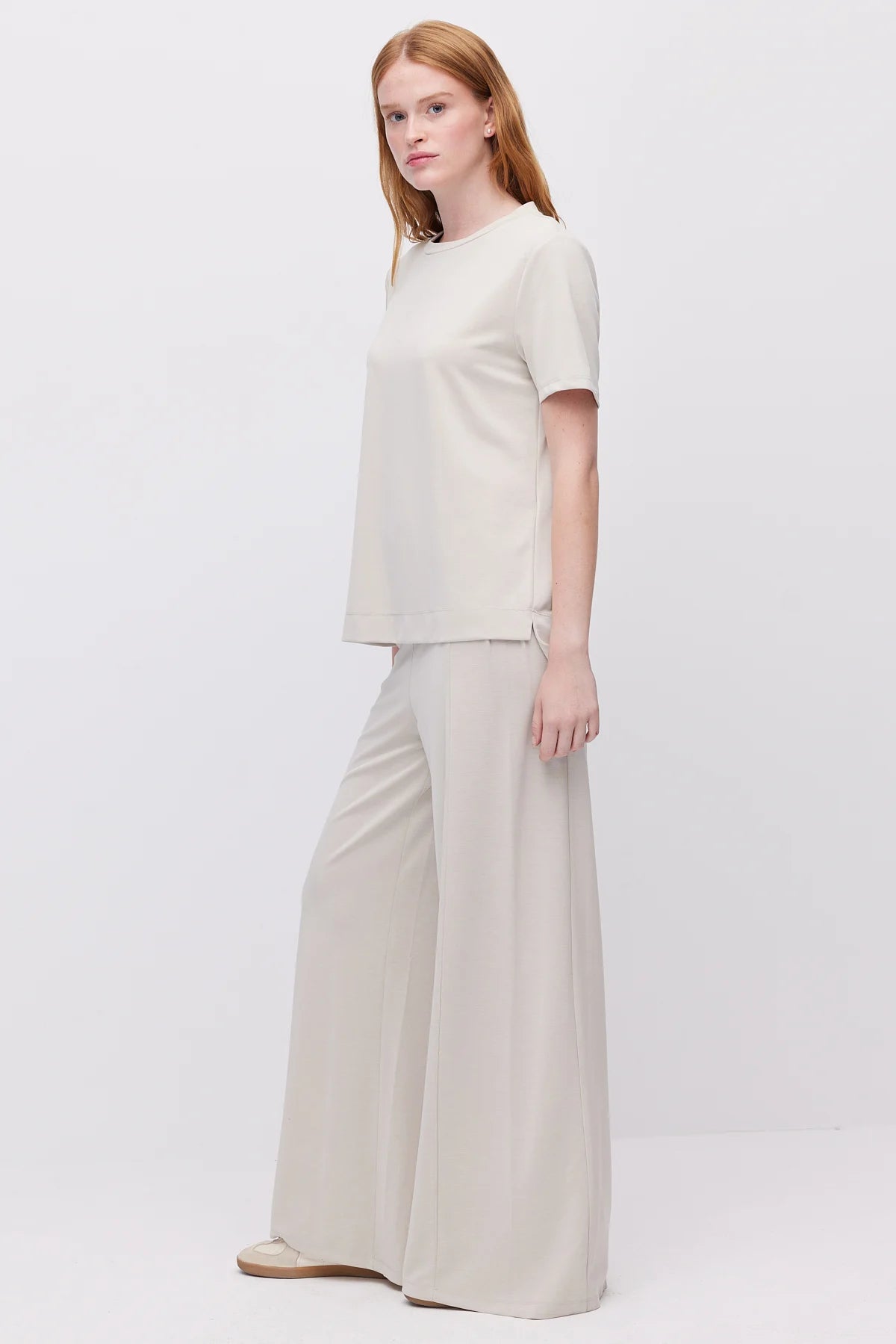 Women's Wide-Leg Draped Trousers