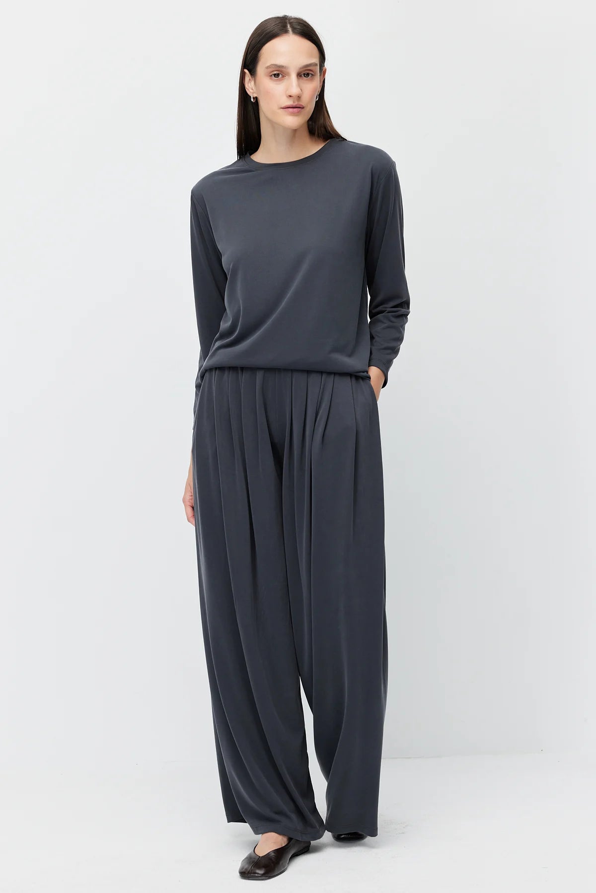Women's Pleated Modal Trousers