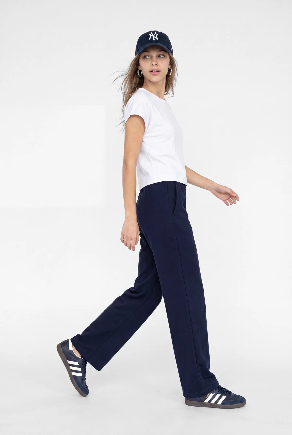 Women's Sweatpants with Elastic Waistband