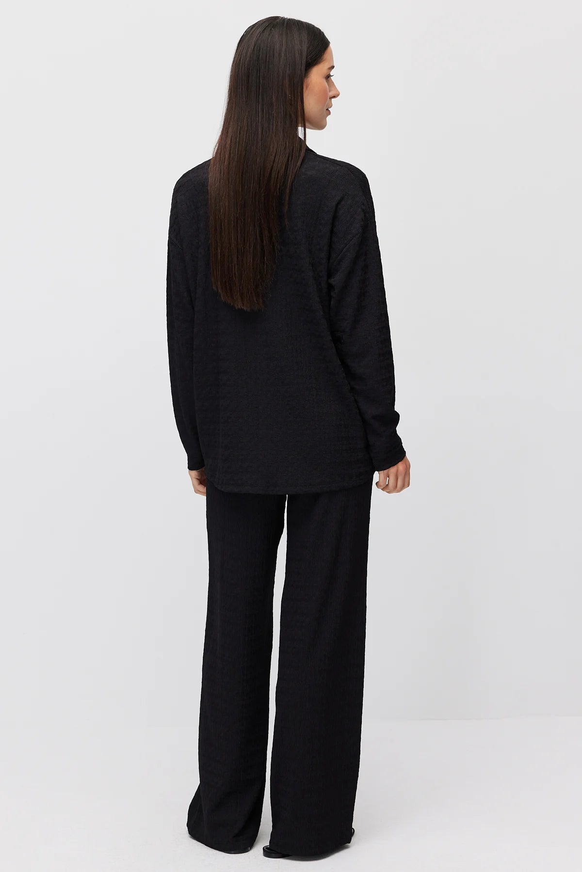 Women's Textured Pants with Elastic Waistband