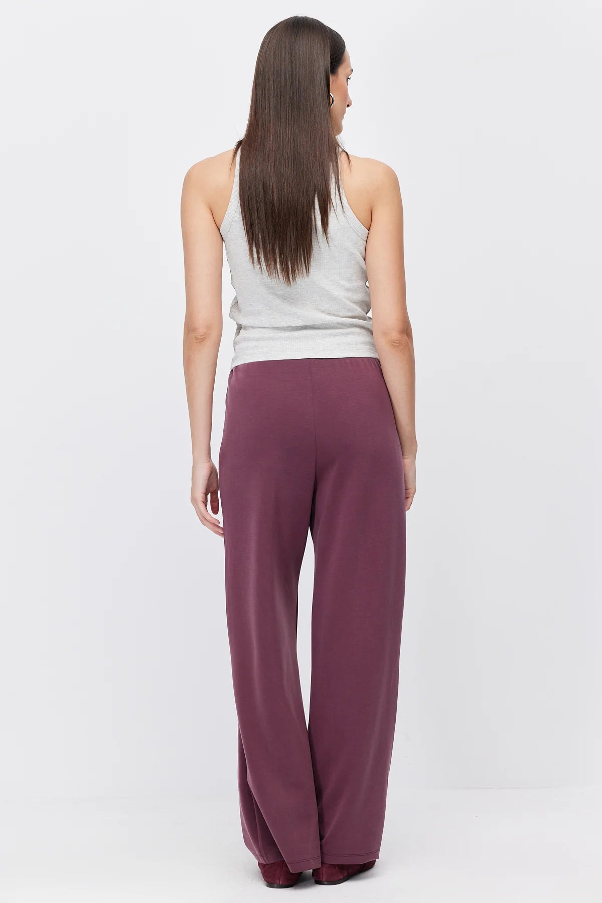Women's Pants with Front Seam Detail