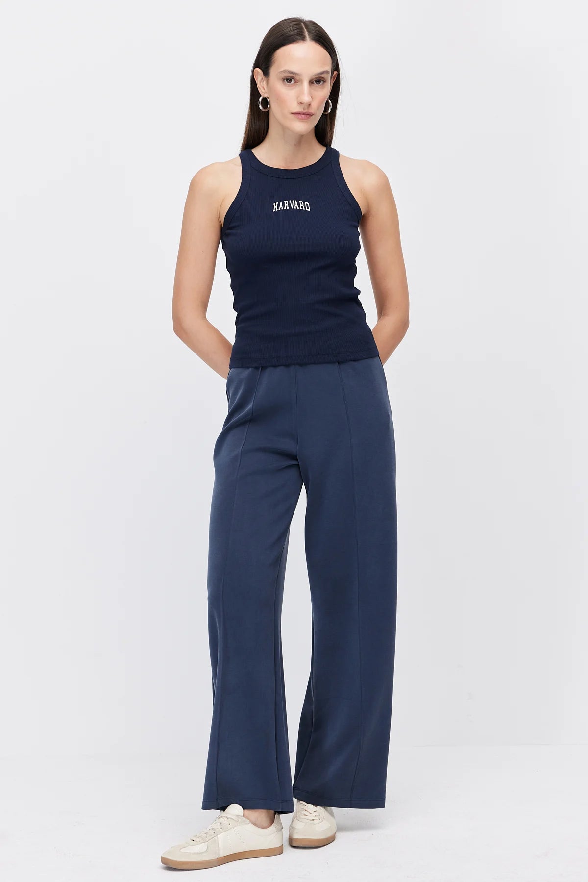 Women's Pants with Front Seam Detail