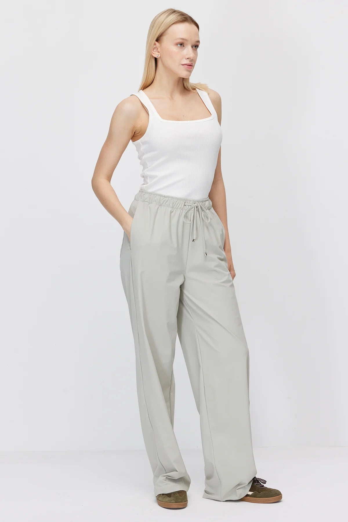 Women's Wide Leg Trousers with Elastic Waist and Drawstring