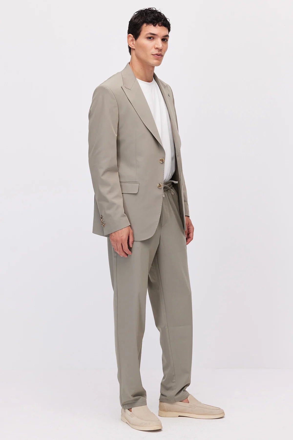 Men's Jogger Pants with Elastic Waistband and Drawstring