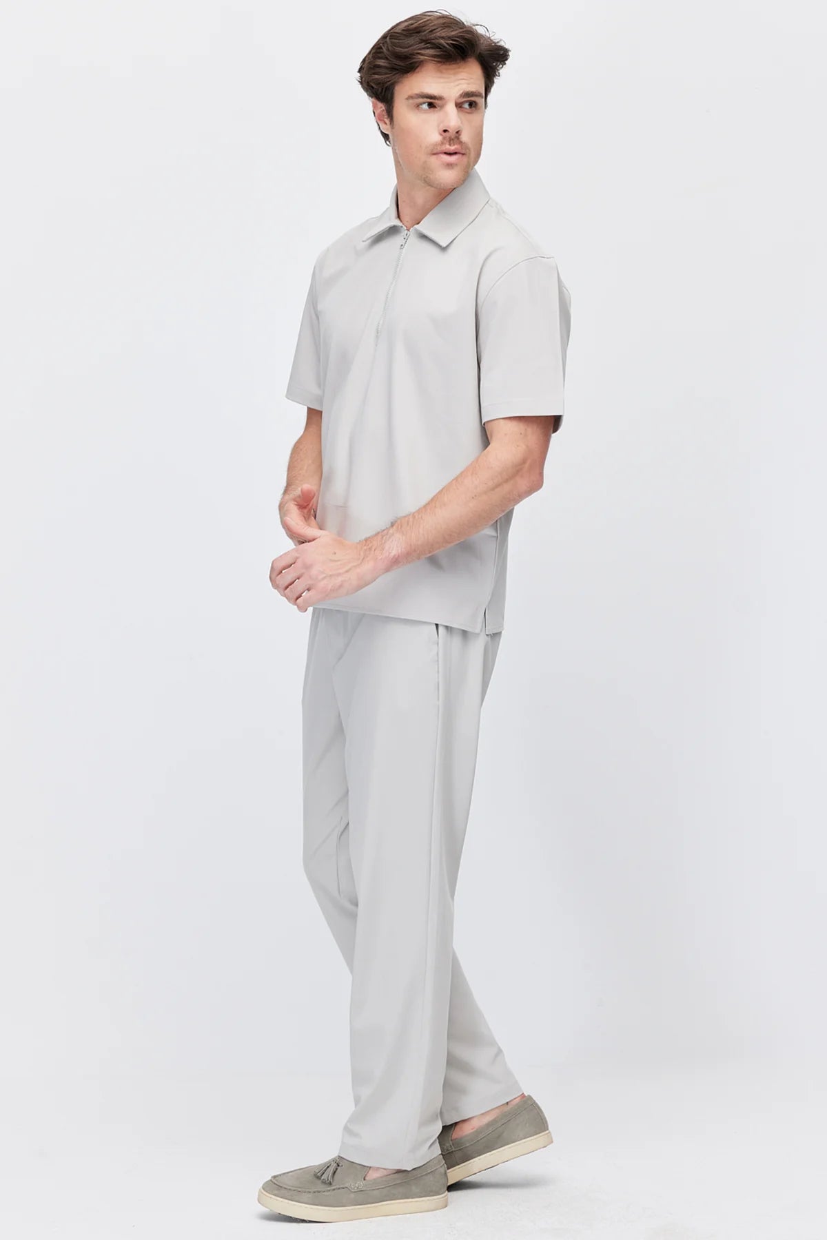 Men's Jogger Pants with Elastic Waistband and Drawstring