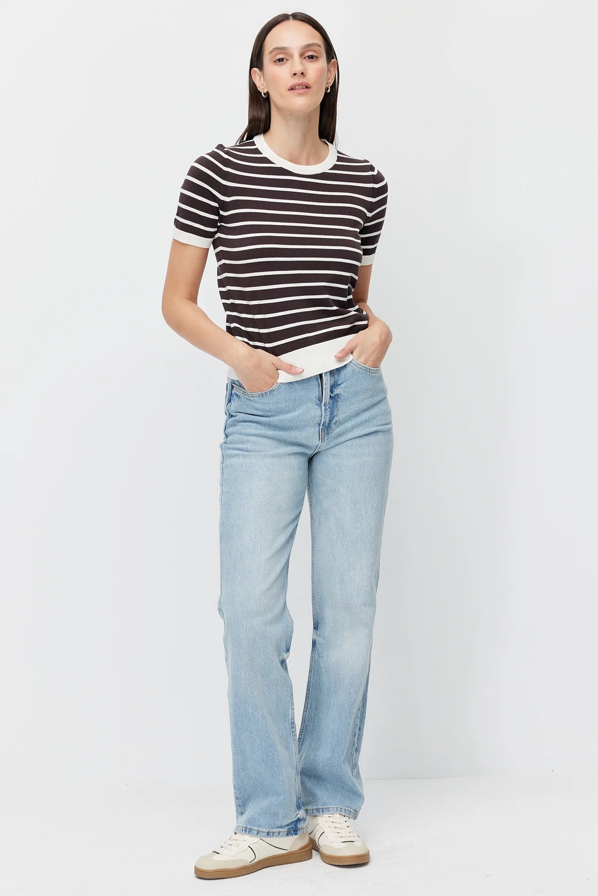 Women's Crew Neck Striped Knit T-shirt