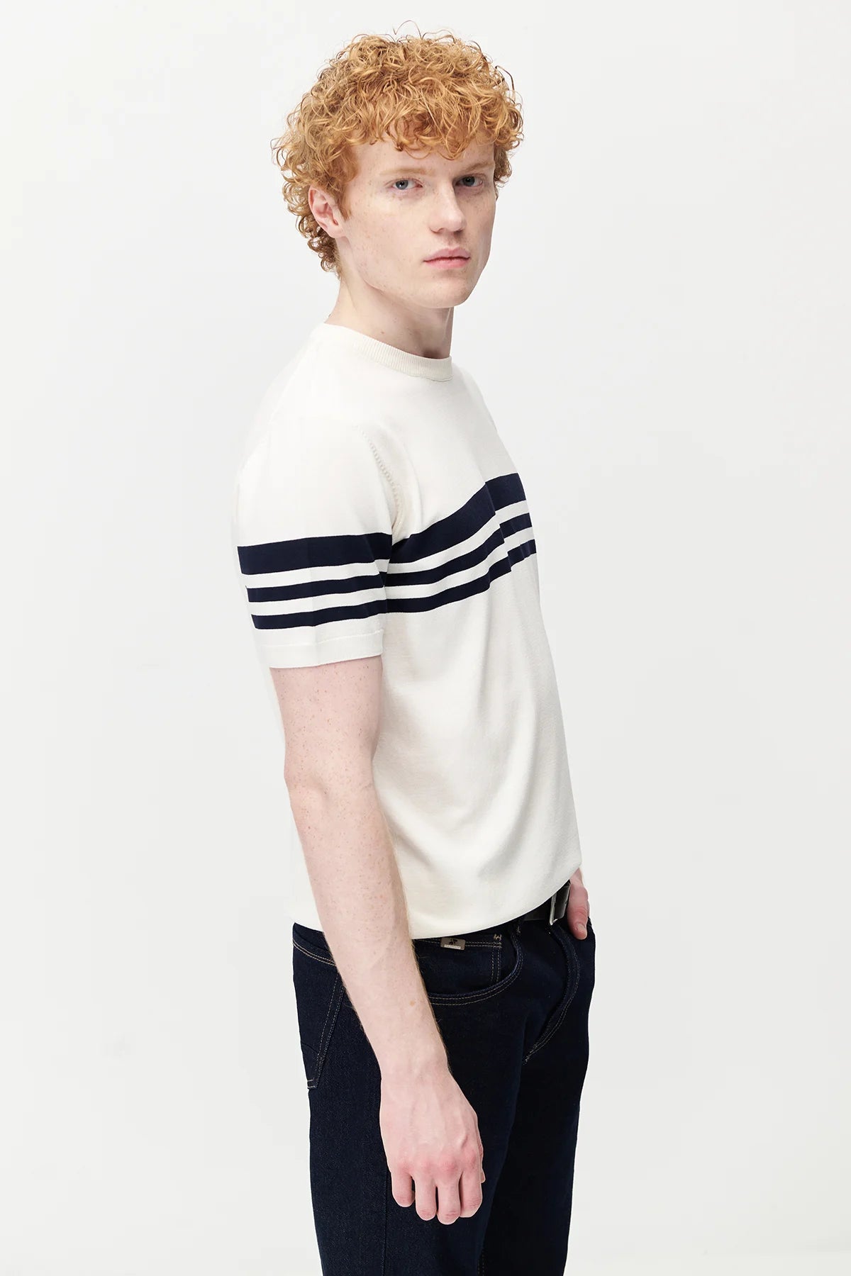 Men's Crew Neck Striped Knit T-shirt