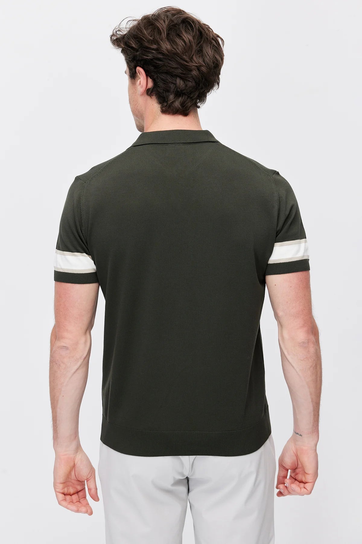 Men's Buttonless Polo Collar Knit T-shirt